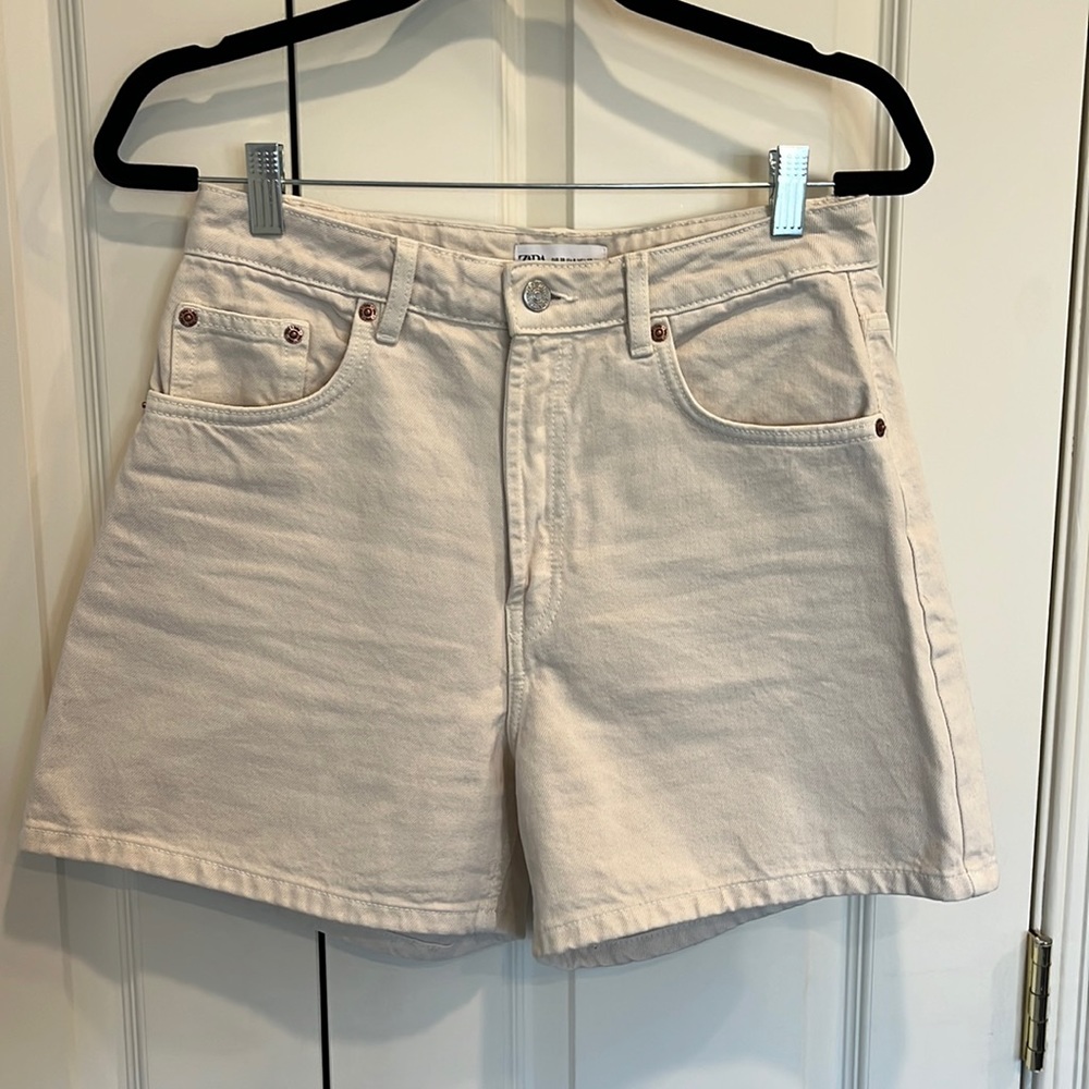 Zara Cream Jean Shorts